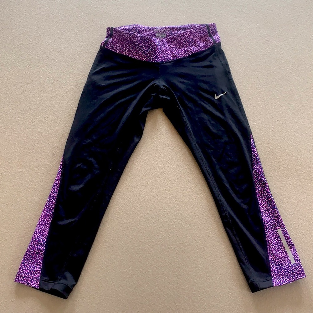 Nike Capri Leggings Pants Dri-Fit